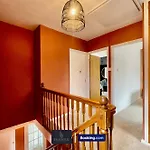Large 4 Bdr Home By Tranquil Ventures Short Lets & Serviced Accommodation Headington With Free Parking