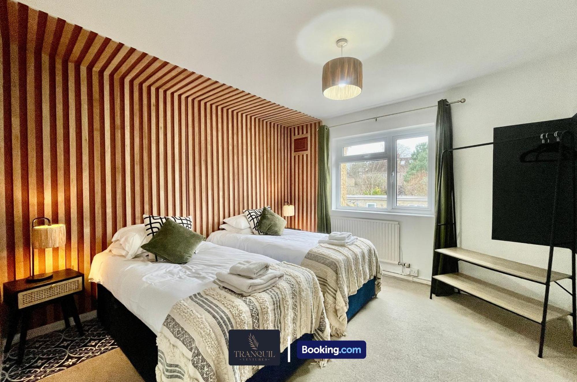 Large 4 Bdr By Tranquil Ventures Short Lets & Serviced Headington With Free Parking Oxford